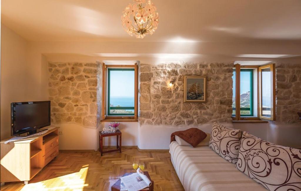 Farm Stay Feniks Tučepi Dış mekan fotoğraf